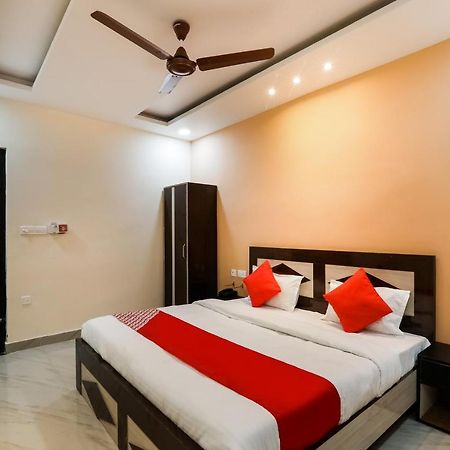 Hotel Oyo Flagship Krishna Regency Near Chaudhary Charan Singh International Airport Bijnaur Zewnętrze zdjęcie