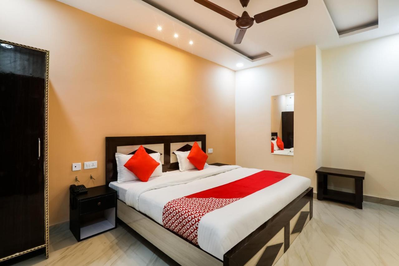 Hotel Oyo Flagship Krishna Regency Near Chaudhary Charan Singh International Airport Bijnaur Zewnętrze zdjęcie